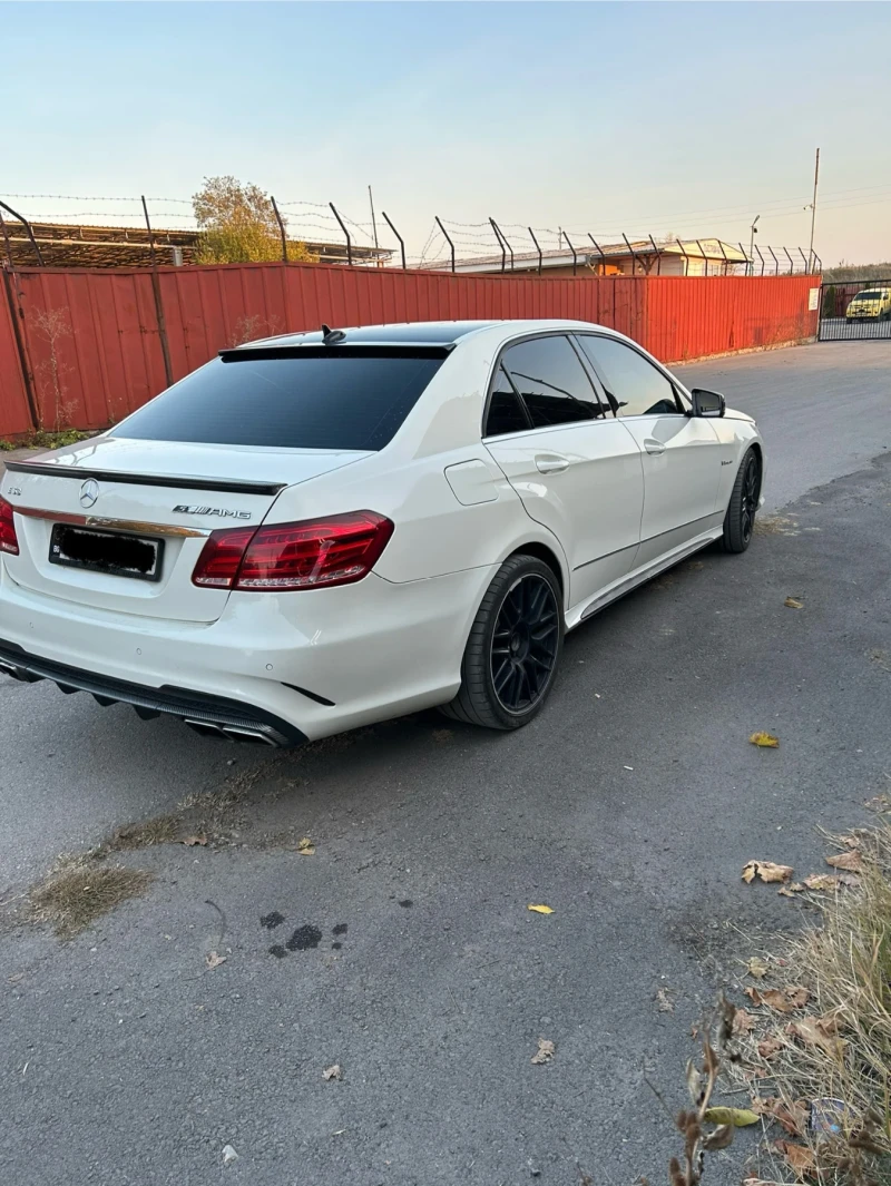 Mercedes-Benz E 350 AMG пакет, снимка 3 - Автомобили и джипове - 49565877