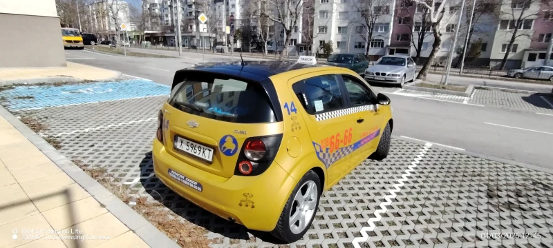 Chevrolet Aveo, снимка 9 - Автомобили и джипове - 49393419