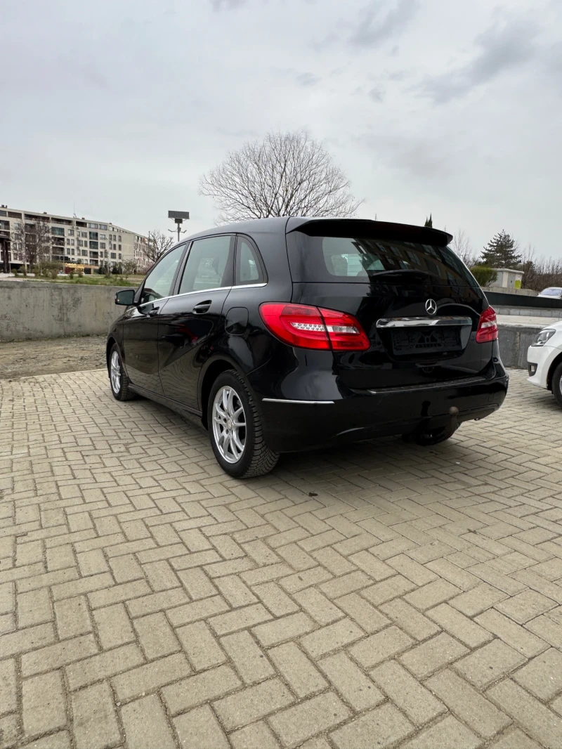 Mercedes-Benz B 200, снимка 3 - Автомобили и джипове - 52269714