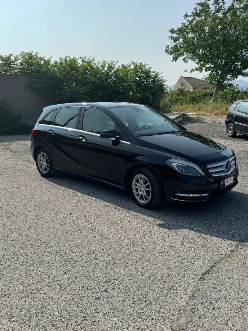 Mercedes-Benz B 200, снимка 14 - Автомобили и джипове - 52269714