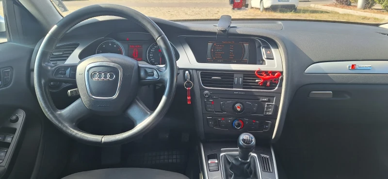 Audi A4, снимка 10 - Автомобили и джипове - 52363156