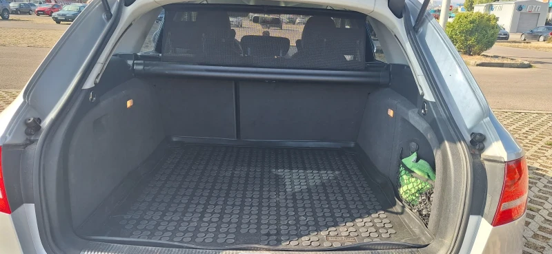 Audi A4, снимка 13 - Автомобили и джипове - 52363156
