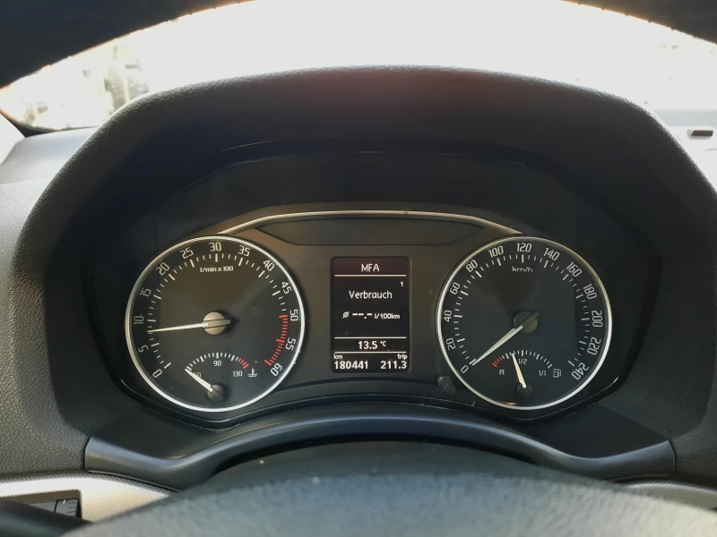 Skoda Octavia 1, 6 TDI 4x4, снимка 12 - Автомобили и джипове - 52637190