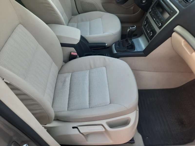 Skoda Octavia 1, 6 TDI 4x4, снимка 10 - Автомобили и джипове - 52637190