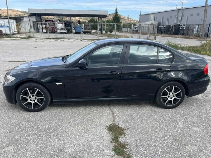 BMW 316, снимка 2 - Автомобили и джипове - 52736798