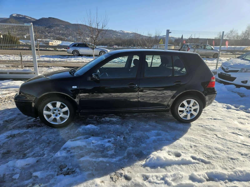 VW Golf 1.9TDI, снимка 2 - Автомобили и джипове - 52926985