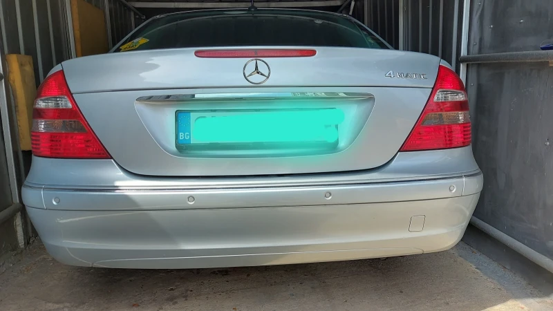 Mercedes-Benz E 280 4 matic, снимка 11 - Автомобили и джипове - 53090973