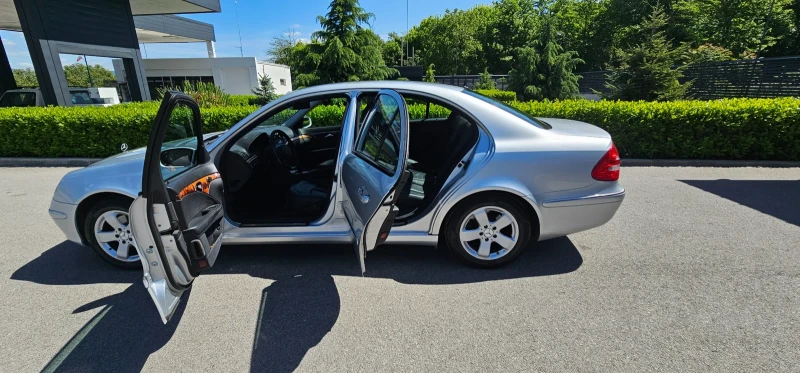 Mercedes-Benz E 280 4 matic, снимка 2 - Автомобили и джипове - 53090973