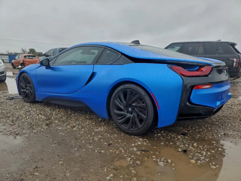 BMW i8, снимка 4 - Автомобили и джипове - 53155084