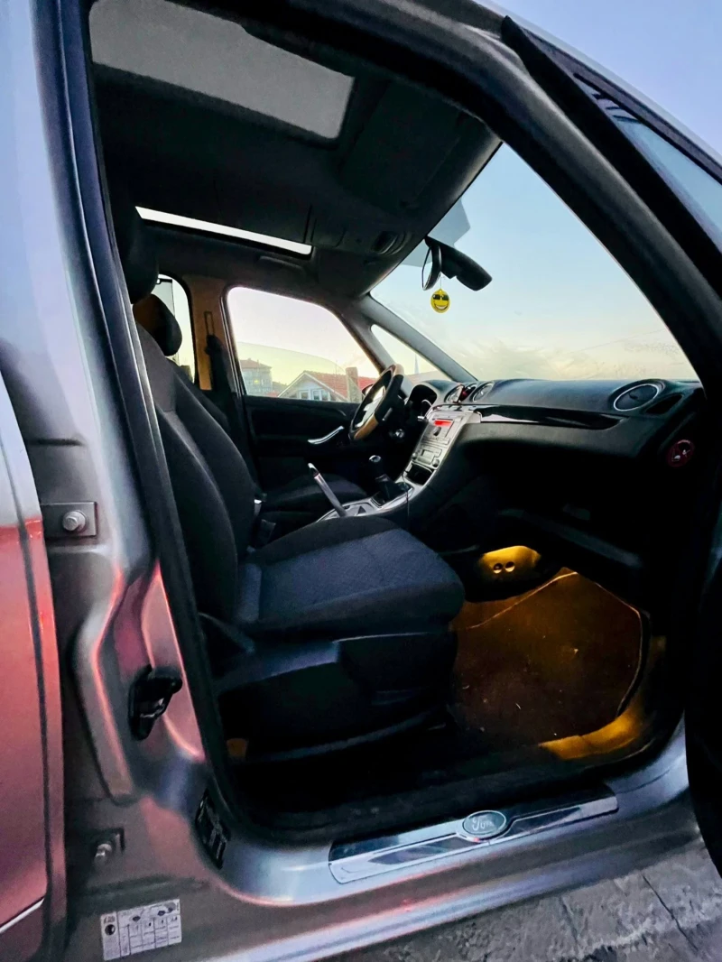 Ford Galaxy 2.oi , снимка 9 - Автомобили и джипове - 53163470
