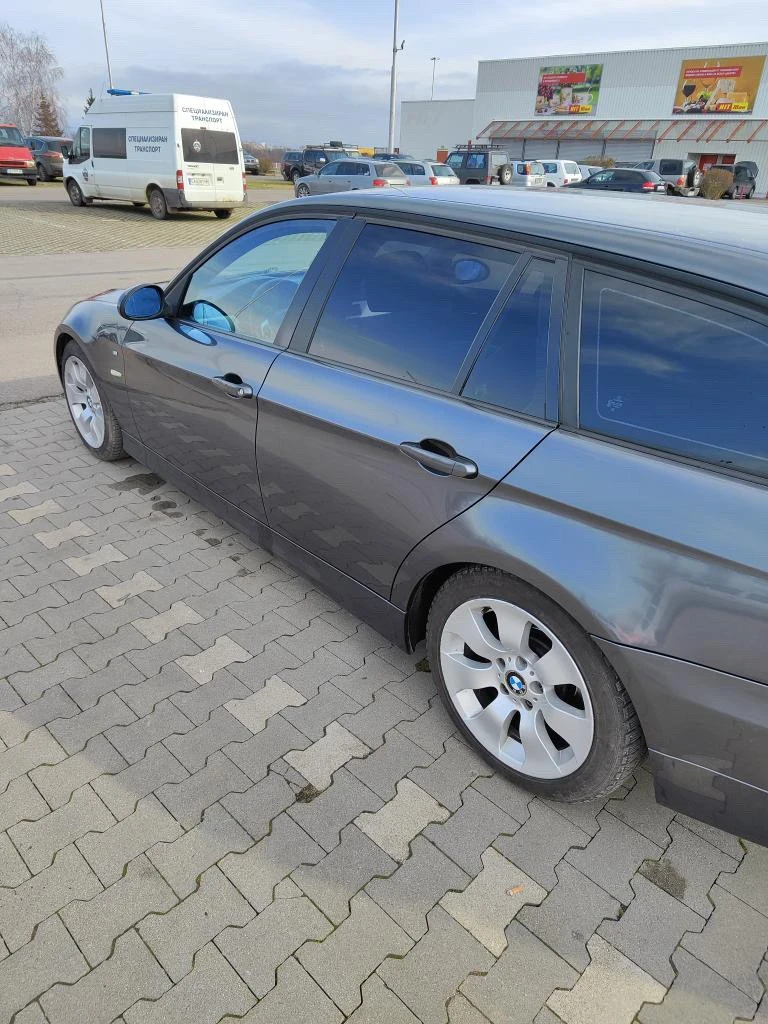 BMW 320, снимка 4 - Автомобили и джипове - 49262469