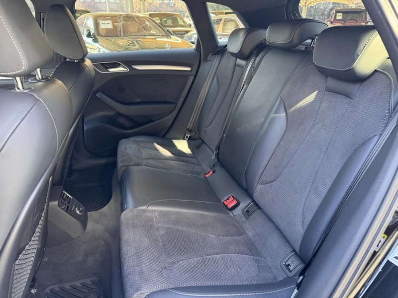 Audi S3 | Mobile.bg   14