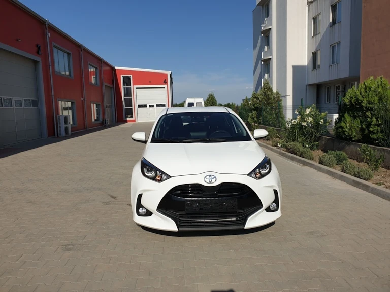 Toyota Yaris 2023/8200   | Mobile.bg   2