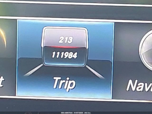 Mercedes-Benz E 300 ПОДГРЕВ* КАМЕРА* КЕЙЛЕС* LANE* ASSIST, снимка 14 - Автомобили и джипове - 53418265