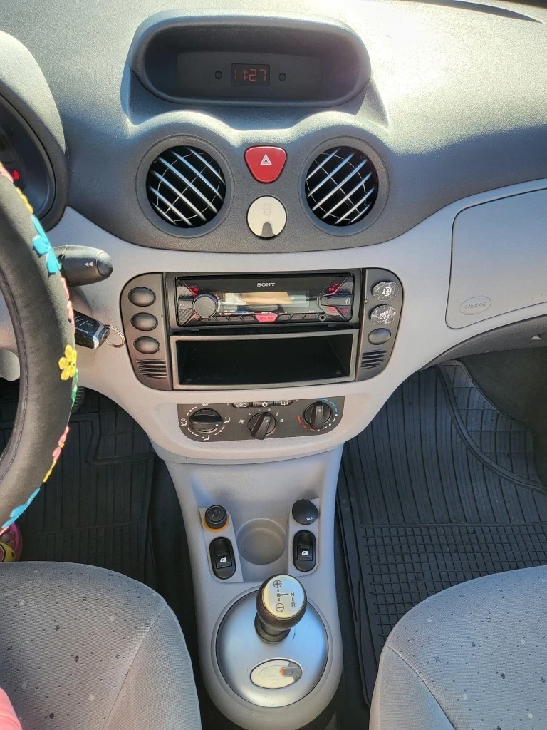 Citroen C3, снимка 7 - Автомобили и джипове - 54296260