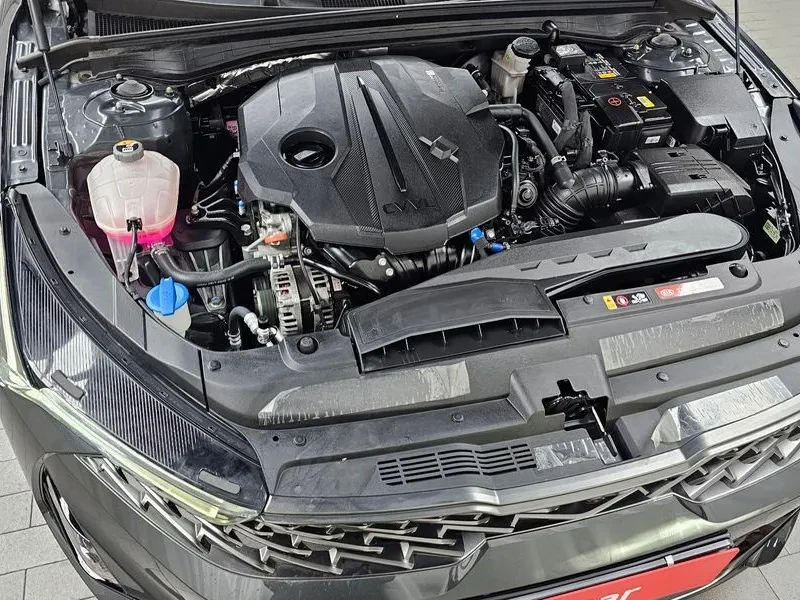 Kia K5 2.0/NOBLESSE/ПОДГРЕВИ/ОБДУХВАНЕ/360 КАМЕРИ/КАТОНОВ, снимка 5 - Автомобили и джипове - 56652381