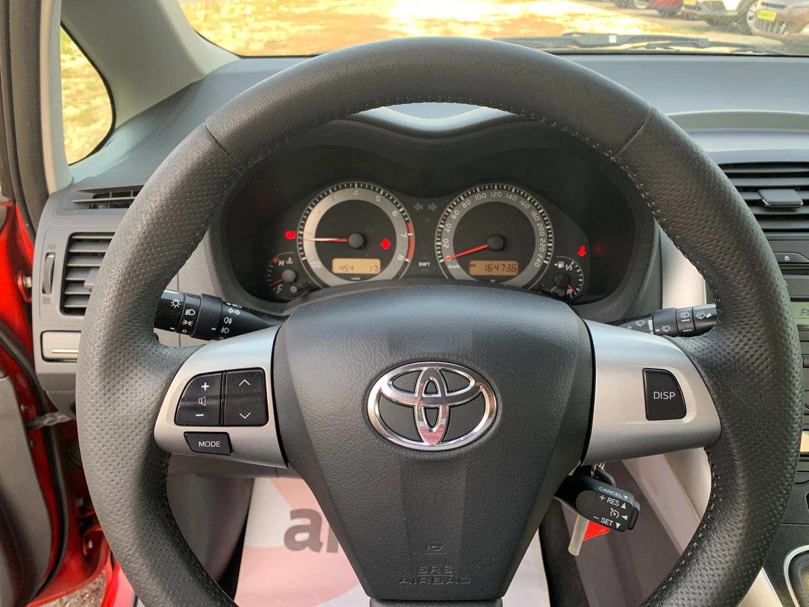 Toyota Auris 1.6IШвейцария - изображение 10