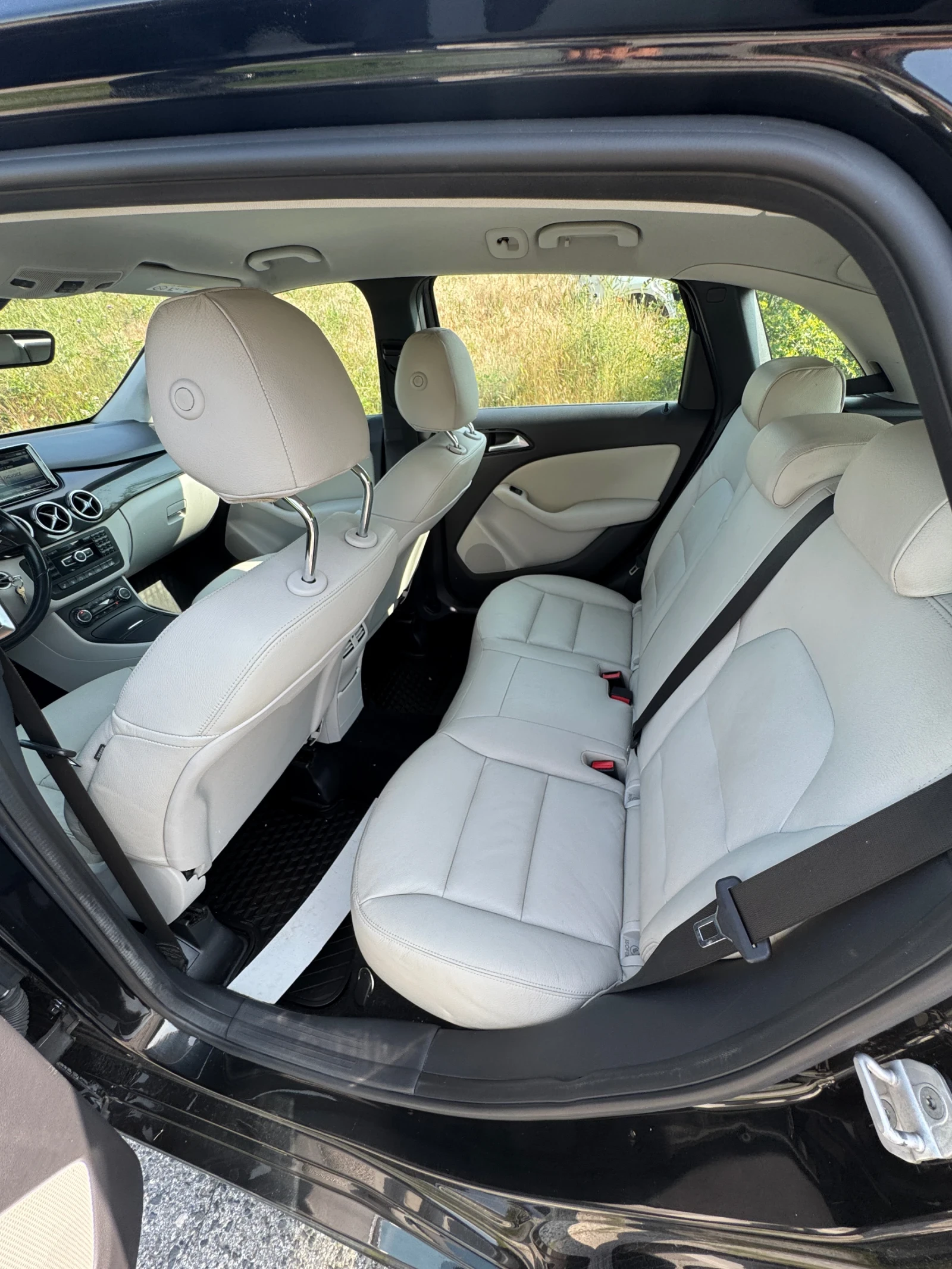 Mercedes-Benz B 200  - изображение 10