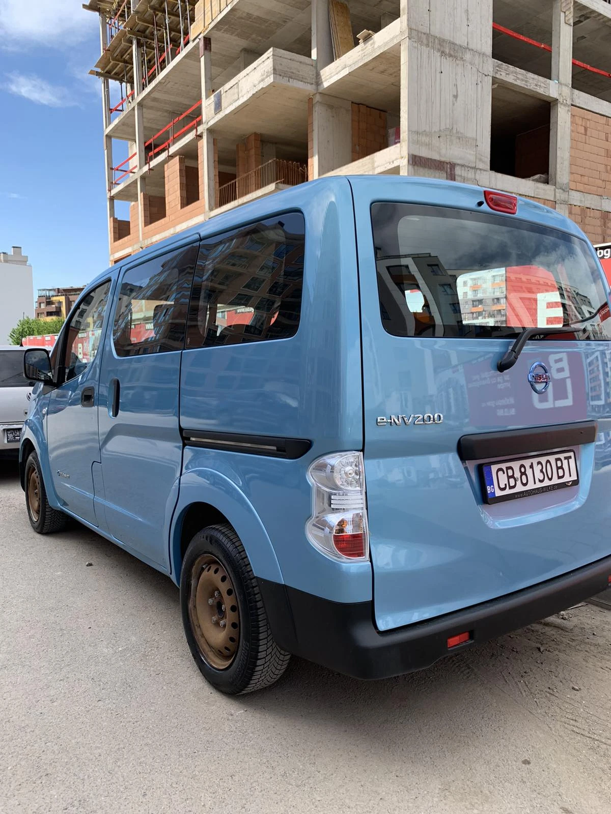 Nissan e-NV200  - изображение 2