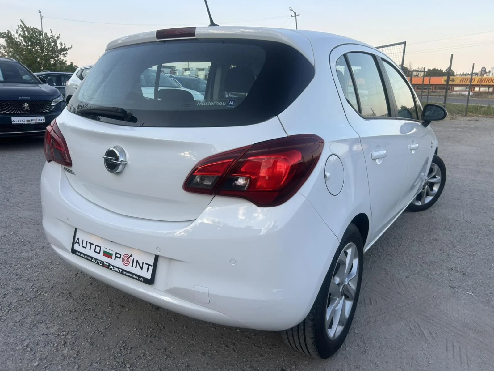 Opel Corsa 1.4 BENZIN 90 * CAMERA * CARPLAY * LED * EURO 6 *  - изображение 4