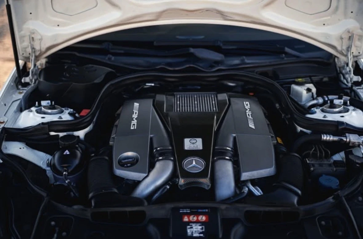 Mercedes-Benz CLS 63 AMG ЯПОНСКИ ВНОС-Performance Package - 557HP + БАРТЕР - изображение 10