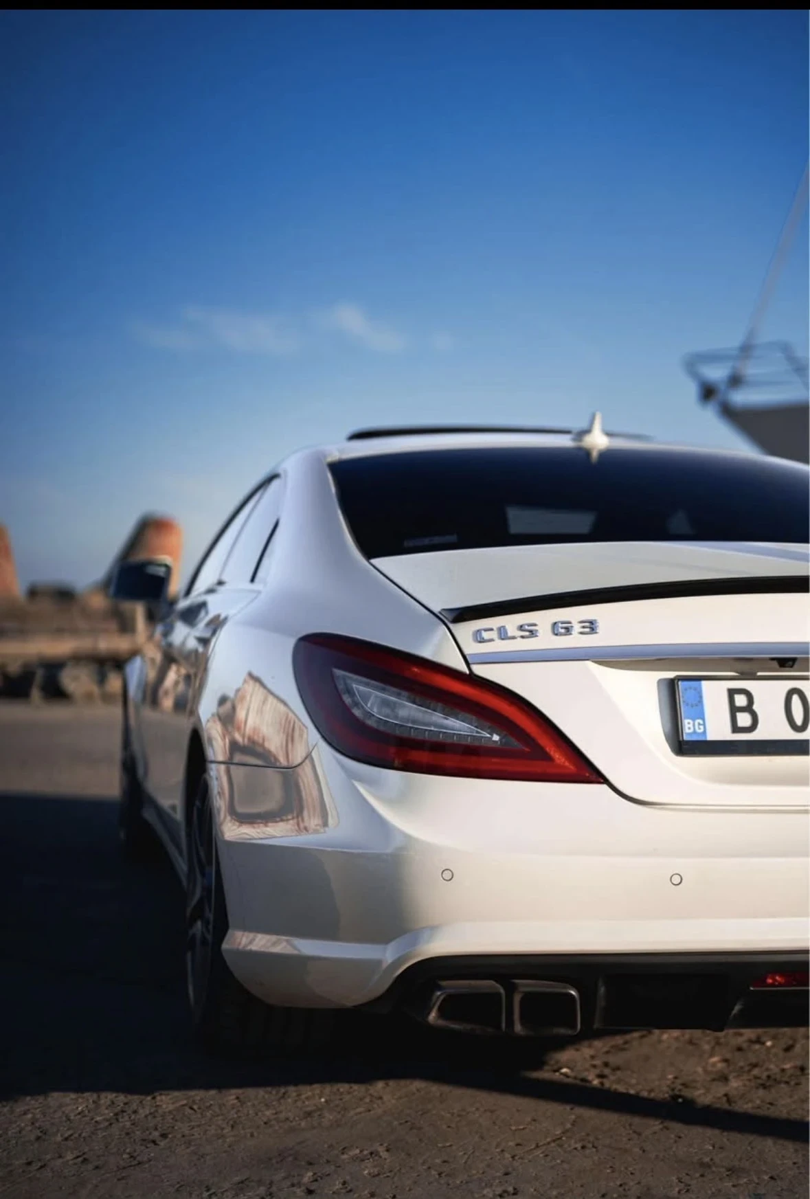 Mercedes-Benz CLS 63 AMG ЯПОНСКИ ВНОС-Performance Package - 557HP + БАРТЕР - изображение 5