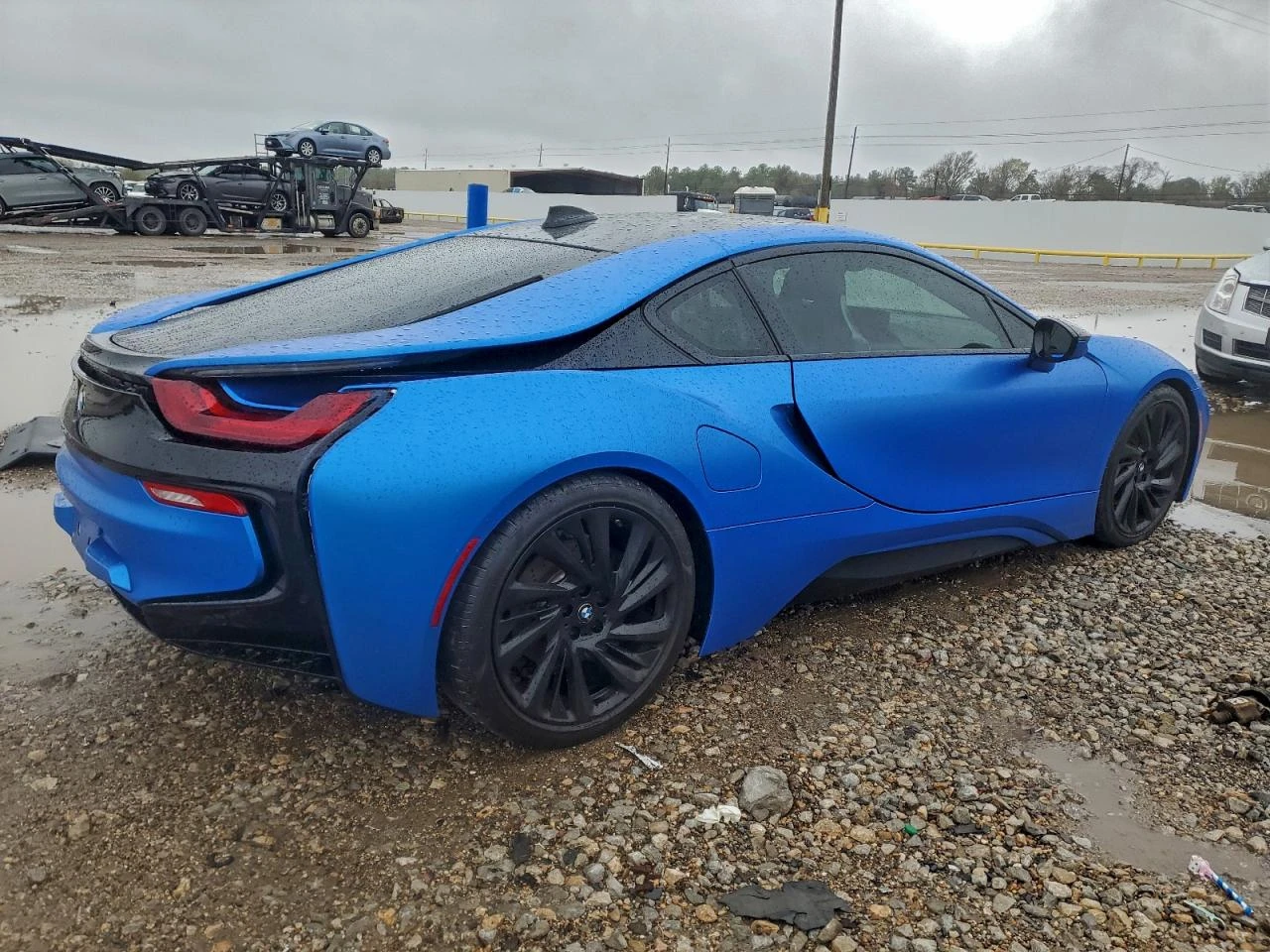 BMW i8  - изображение 6