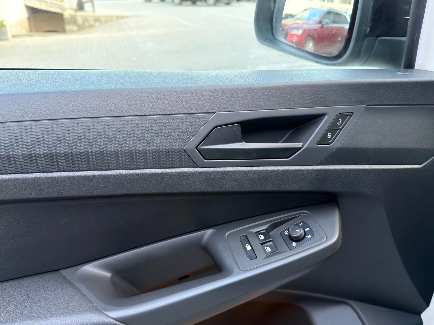 VW Caddy Cargo Maxi 3.7 m3 TSI | Mobile.bg � ����������� 12