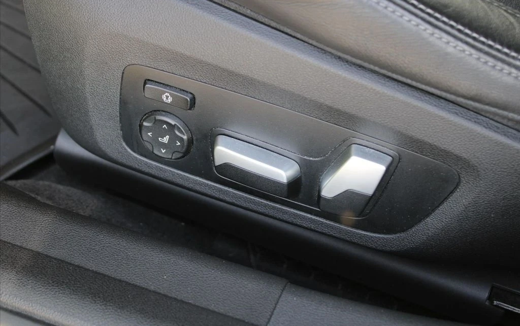 BMW M3 Competition, снимка 11 - Автомобили и джипове - 53778954