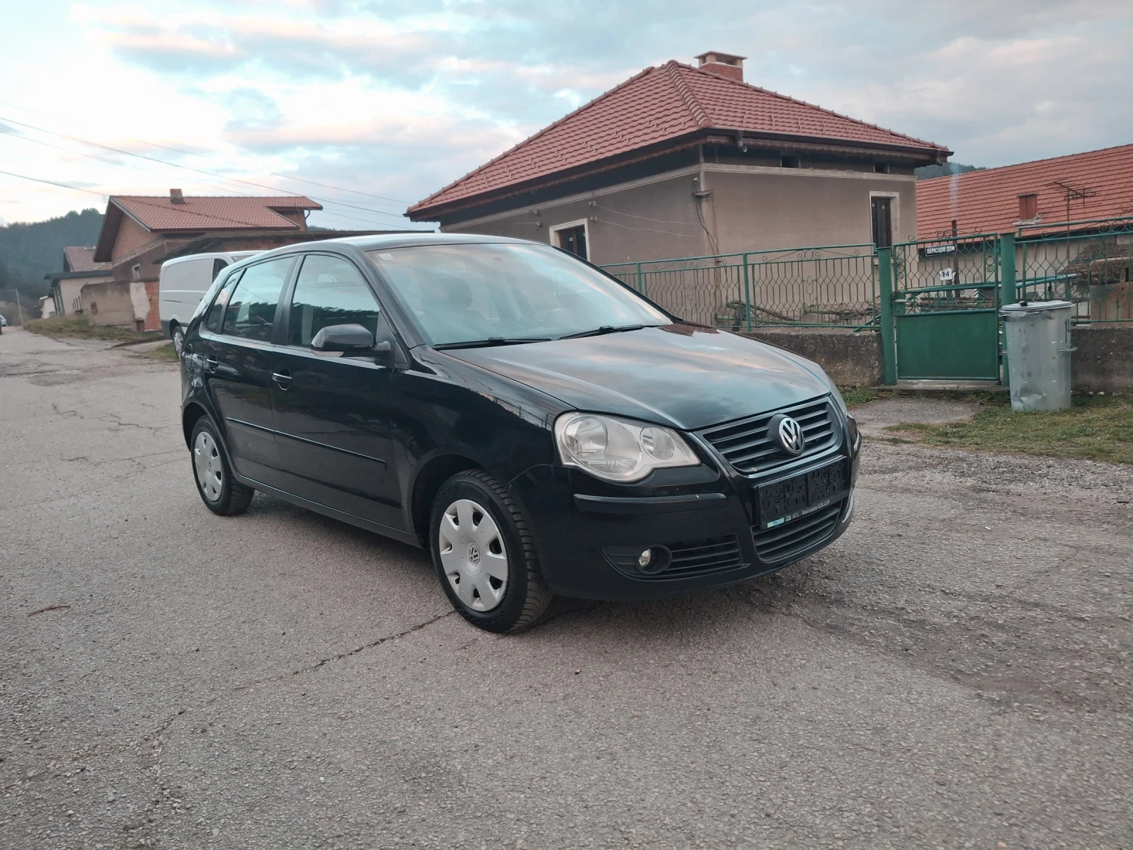 VW Polo 1.4i.feis.klim., снимка 2 - Автомобили и джипове - 53989418