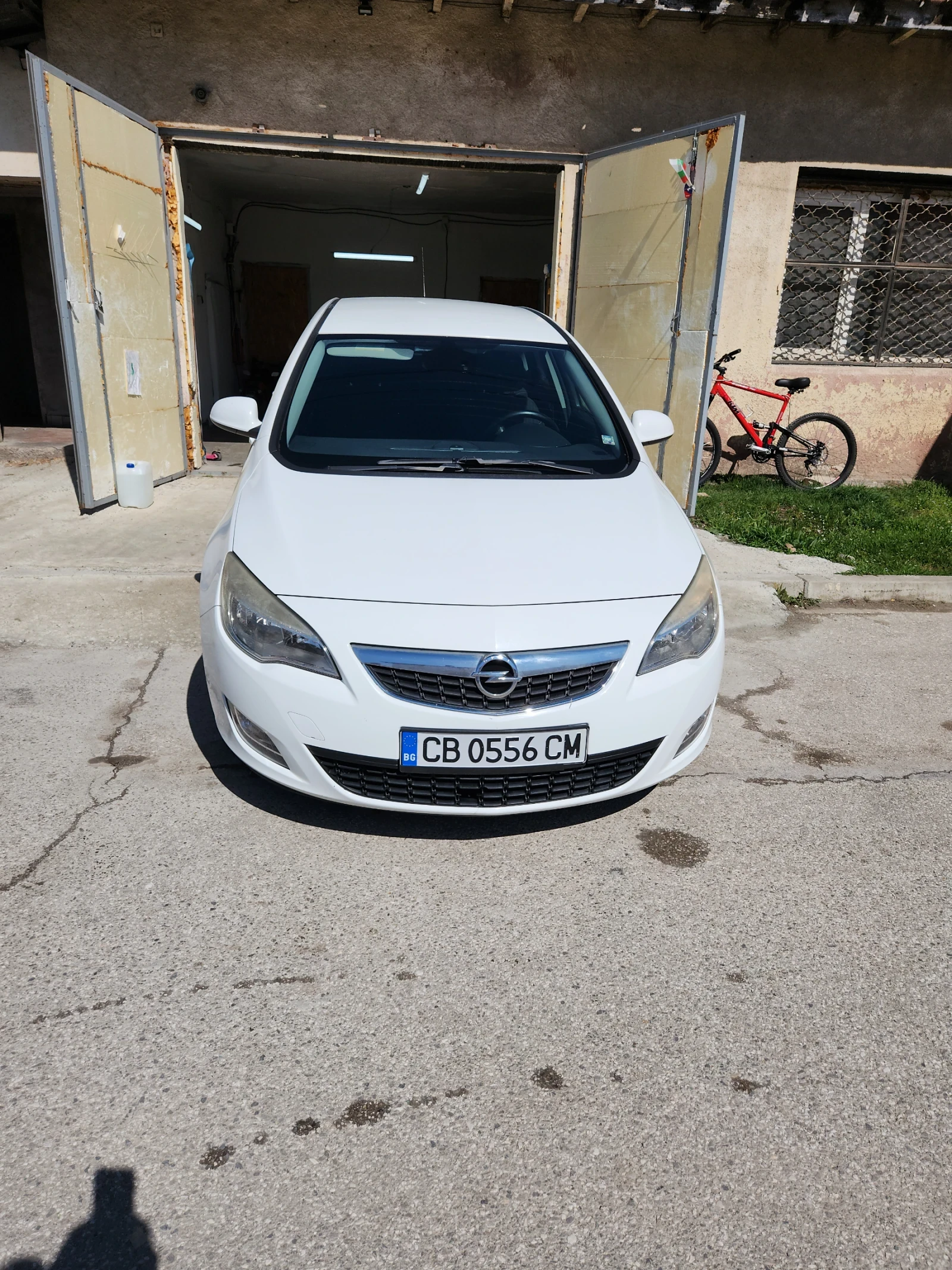 Opel Astra 1.7cdti, снимка 5 - Автомобили и джипове - 54098324