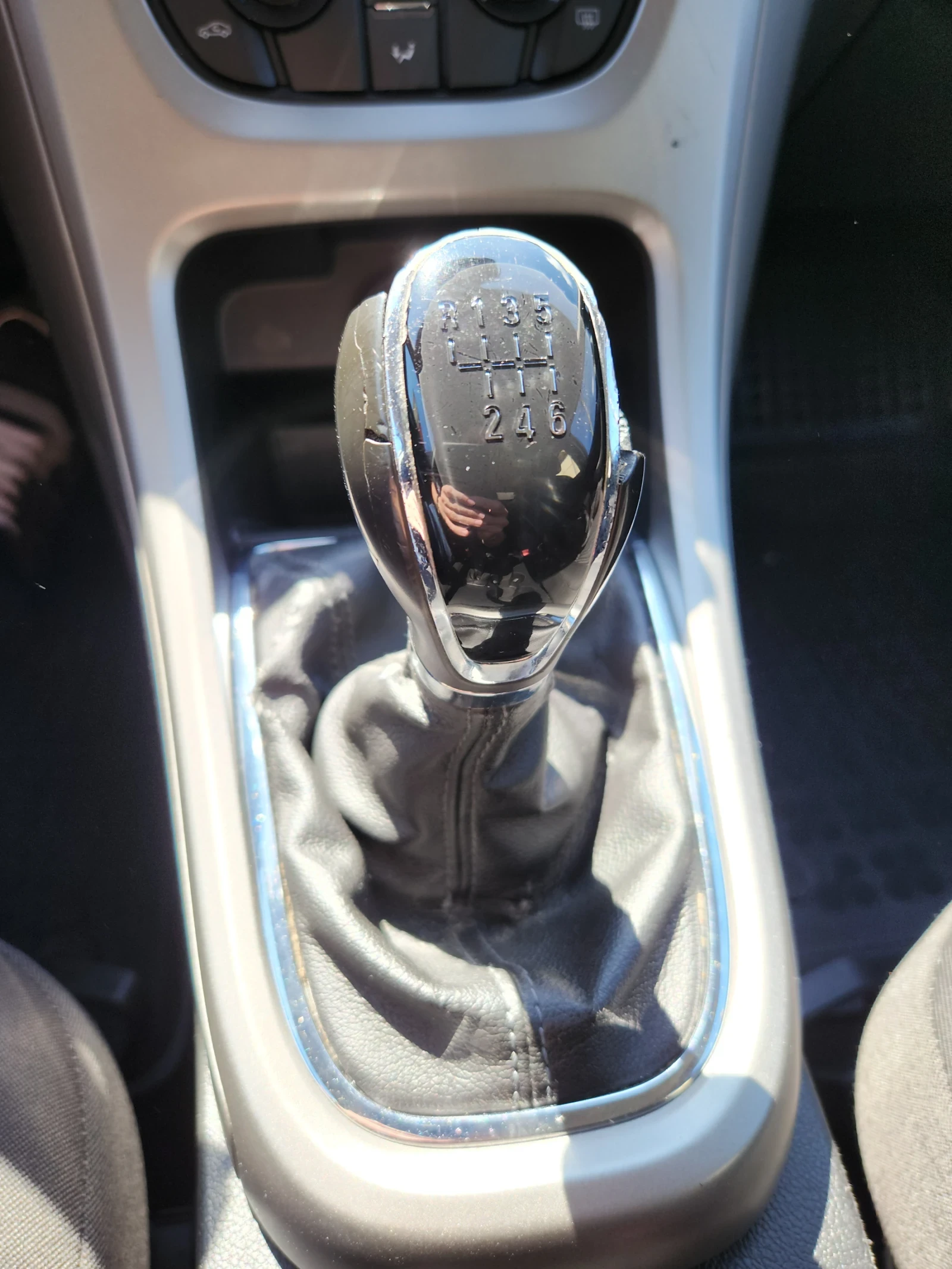 Opel Astra 1.7cdti, снимка 11 - Автомобили и джипове - 54098324