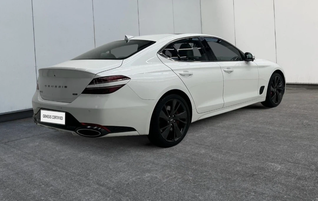 Genesis G70, снимка 6 - Автомобили и джипове - 54205224
