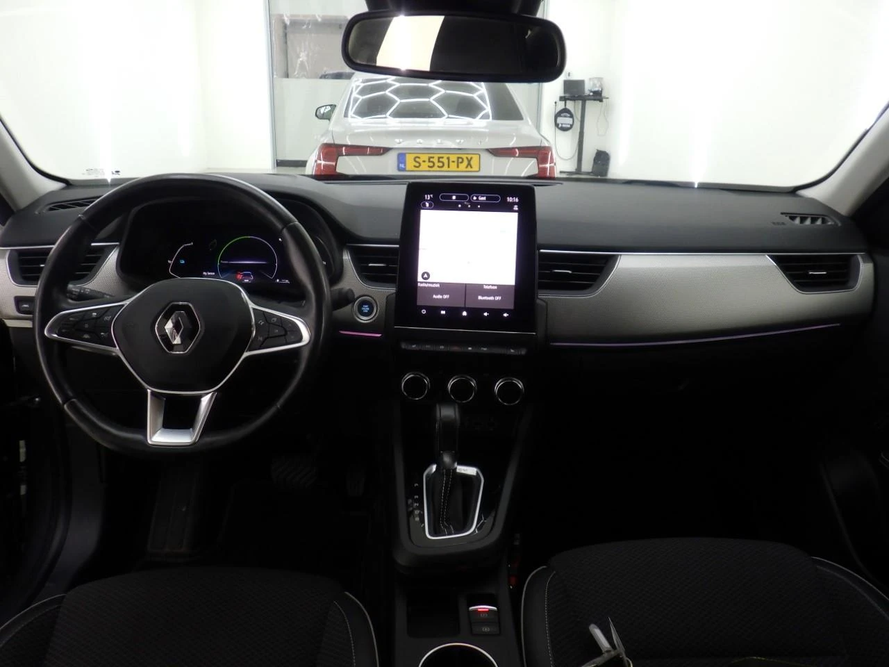 Renault Arkana  Petrol / Mild hybrid (MHEV), снимка 6 - Автомобили и джипове - 54218143