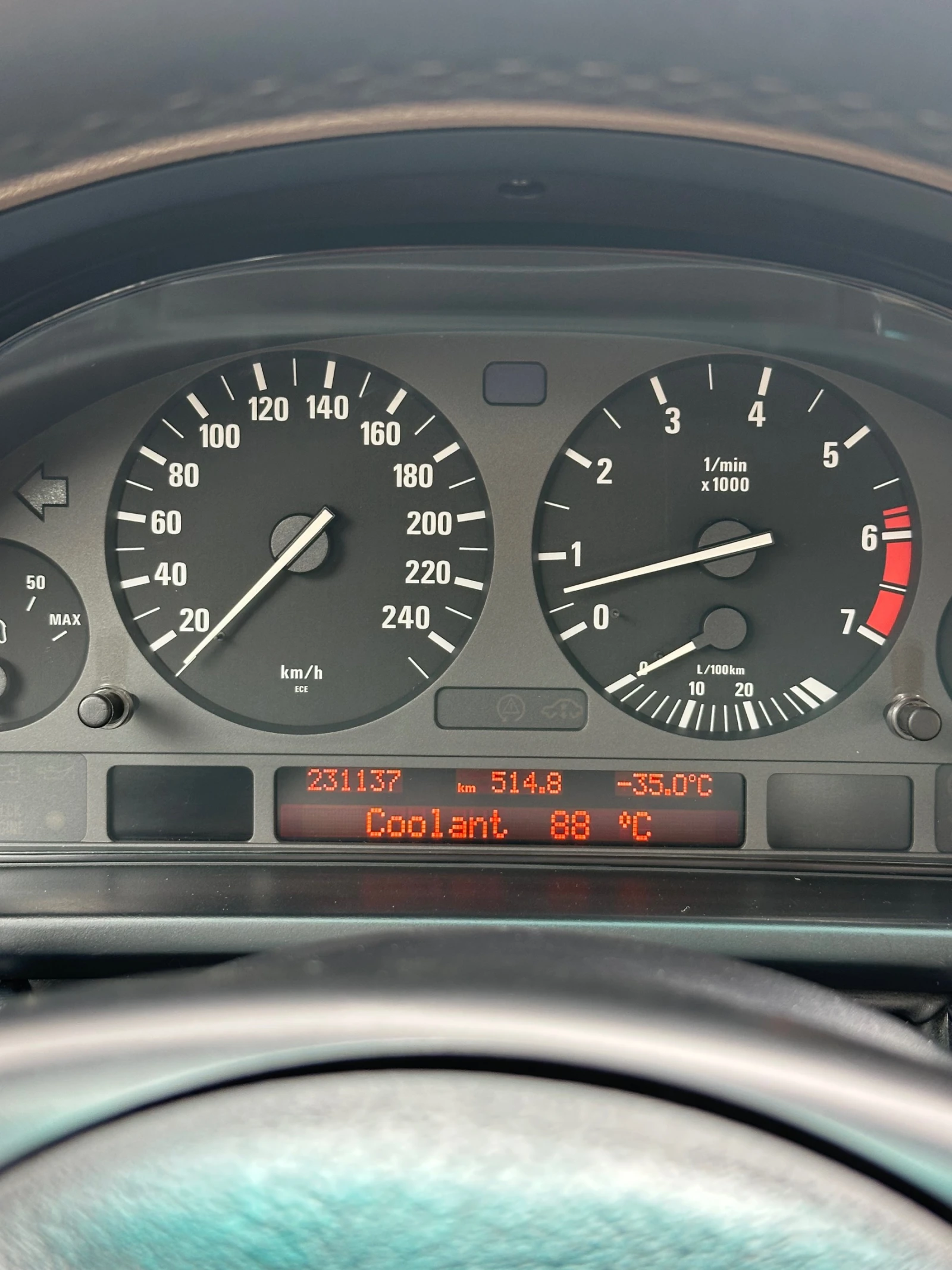 BMW 535, снимка 14 - Автомобили и джипове - 54255292