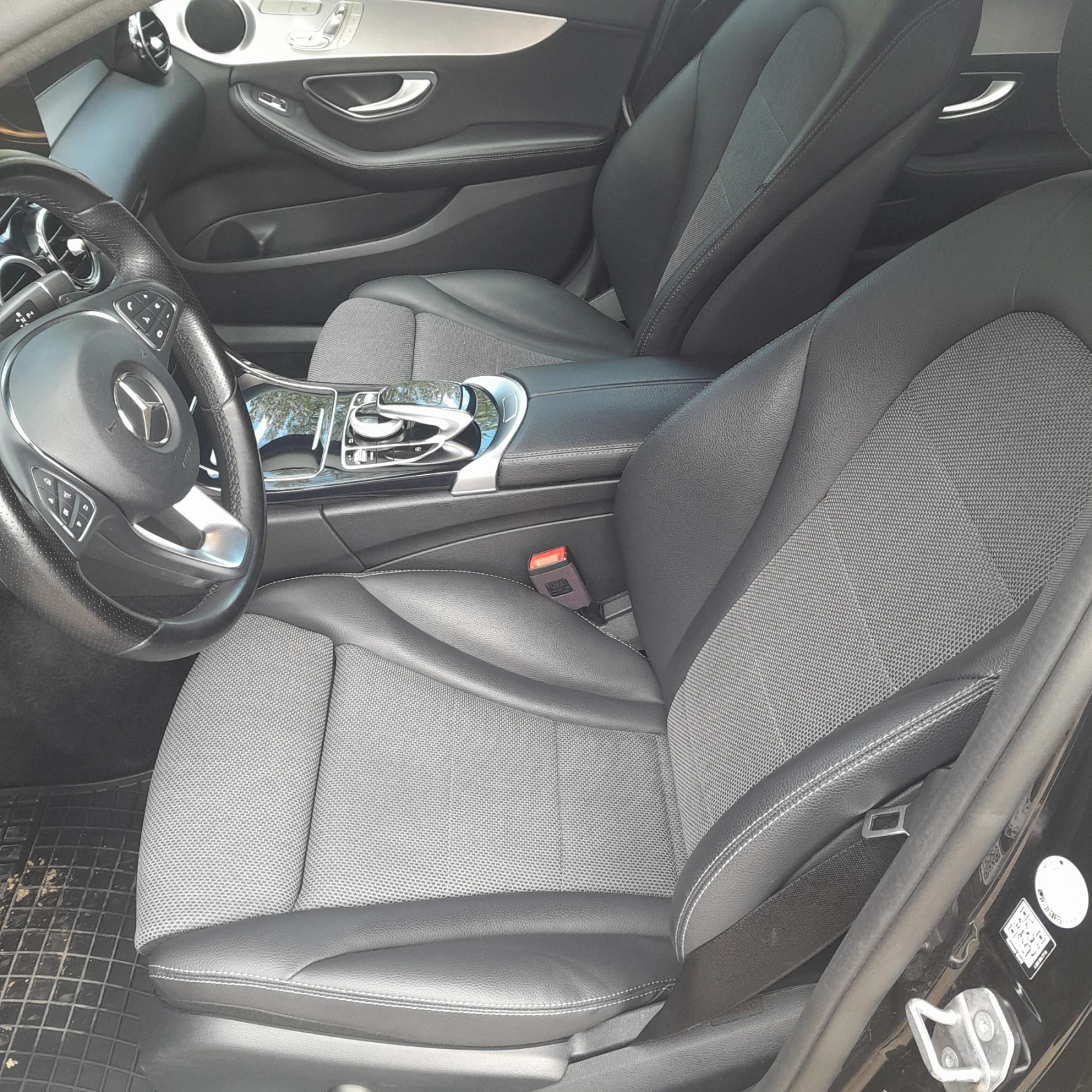 Mercedes-Benz C 220 4Matic Памет Печка, снимка 9 - Автомобили и джипове - 54284538