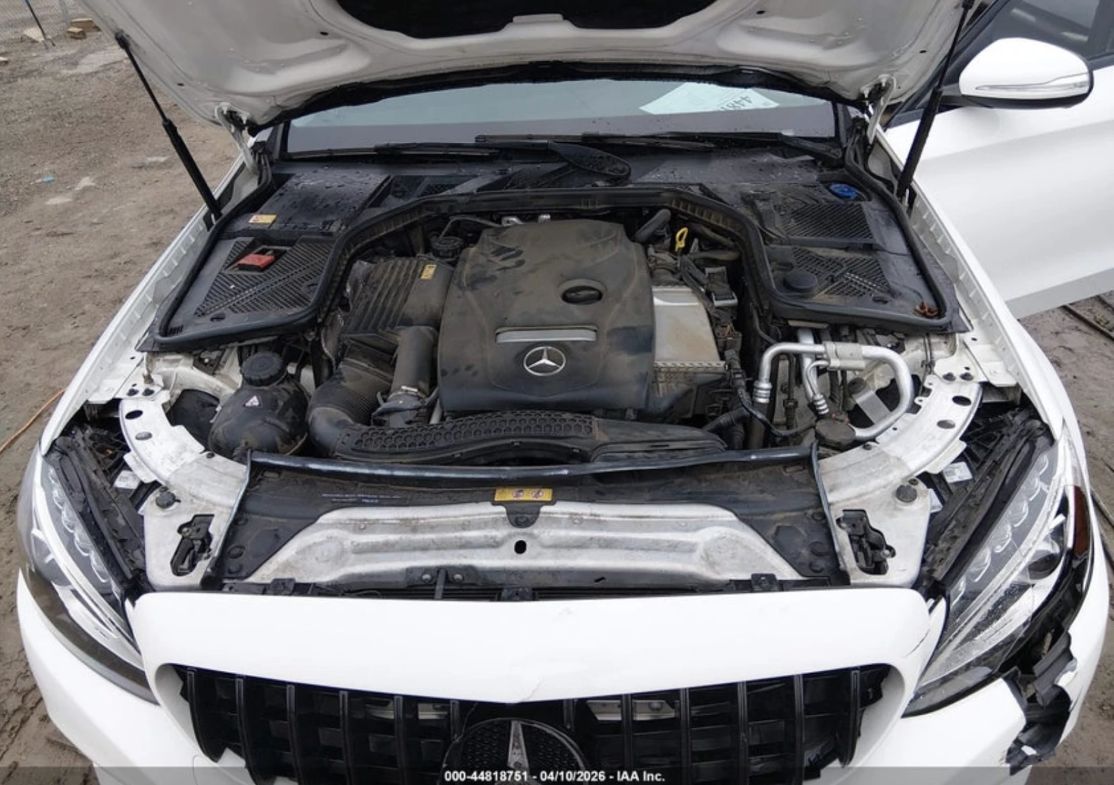 Mercedes-Benz C 300 АВТОКРЕДИТ, снимка 9 - Автомобили и джипове - 54369001