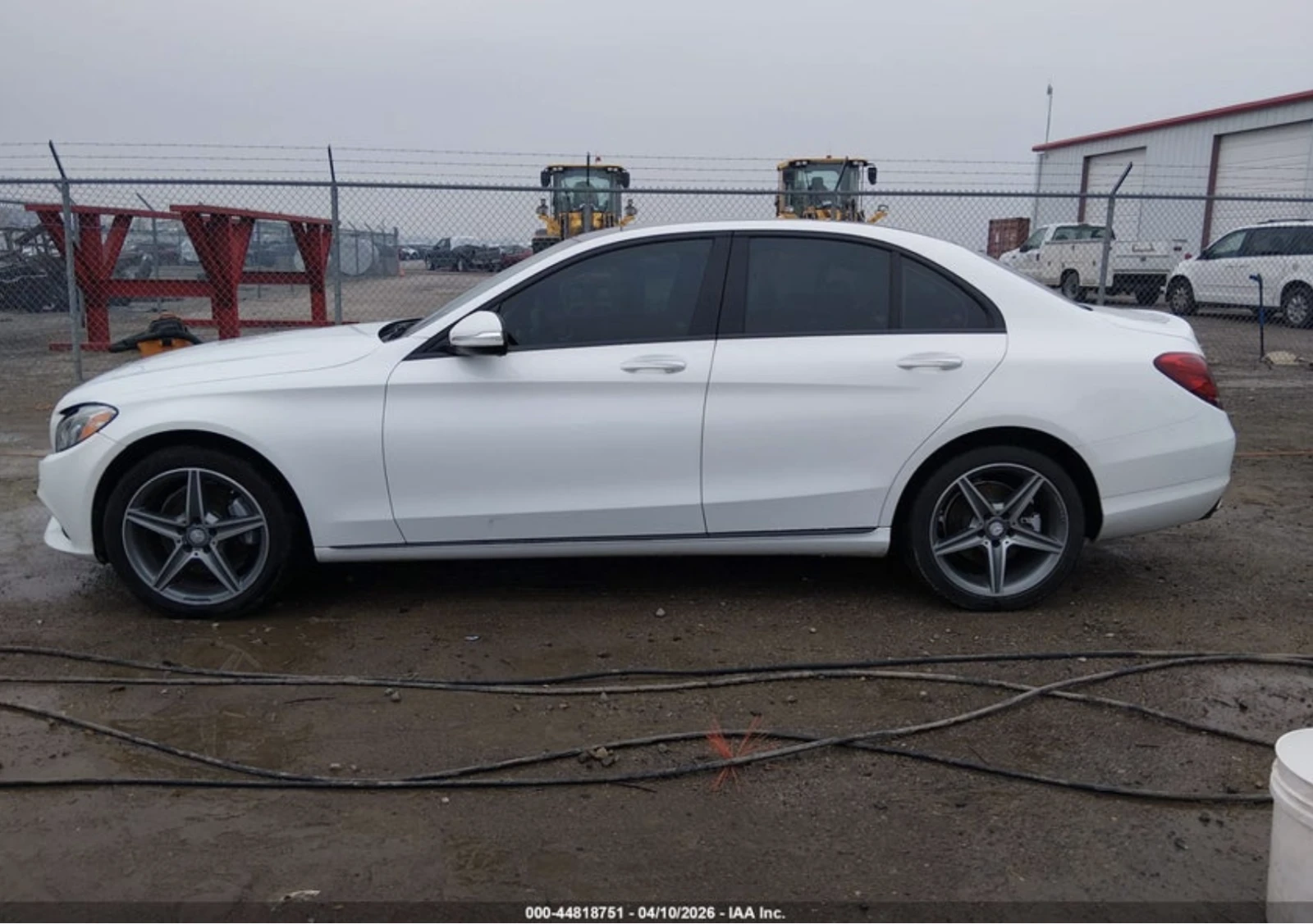 Mercedes-Benz C 300 АВТОКРЕДИТ, снимка 12 - Автомобили и джипове - 54369001