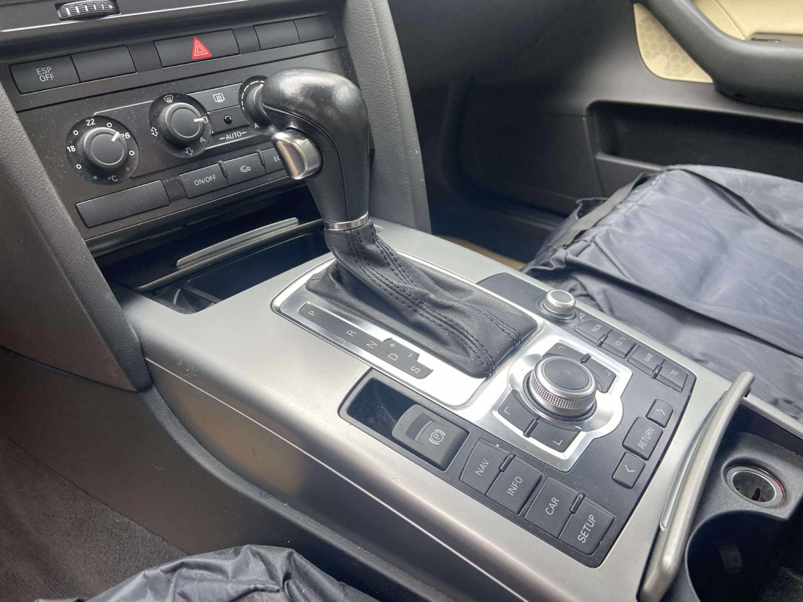 Audi A6, снимка 10 - Автомобили и джипове - 54566761