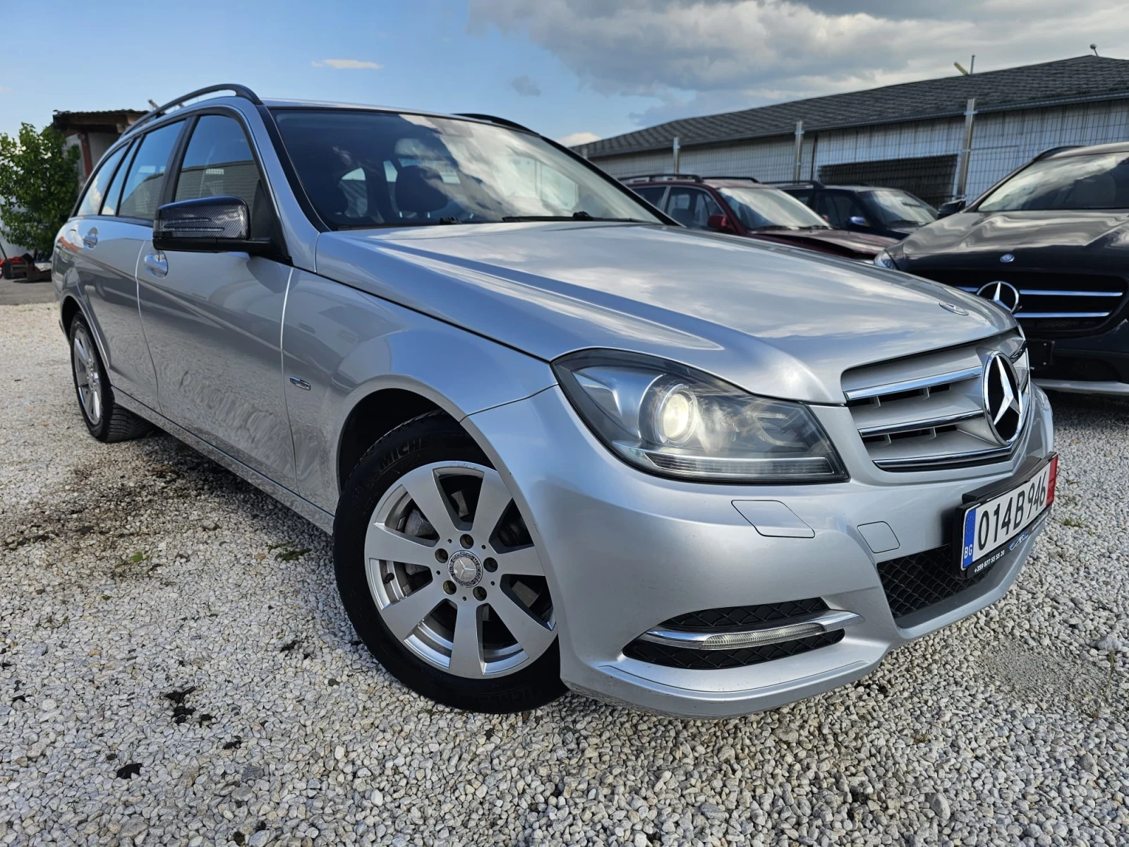 Mercedes-Benz C 200 2.2 CDI/136 кс./Blue efficiency/NAVI/XENON/AVTOMAT, снимка 2 - Автомобили и джипове - 54704300