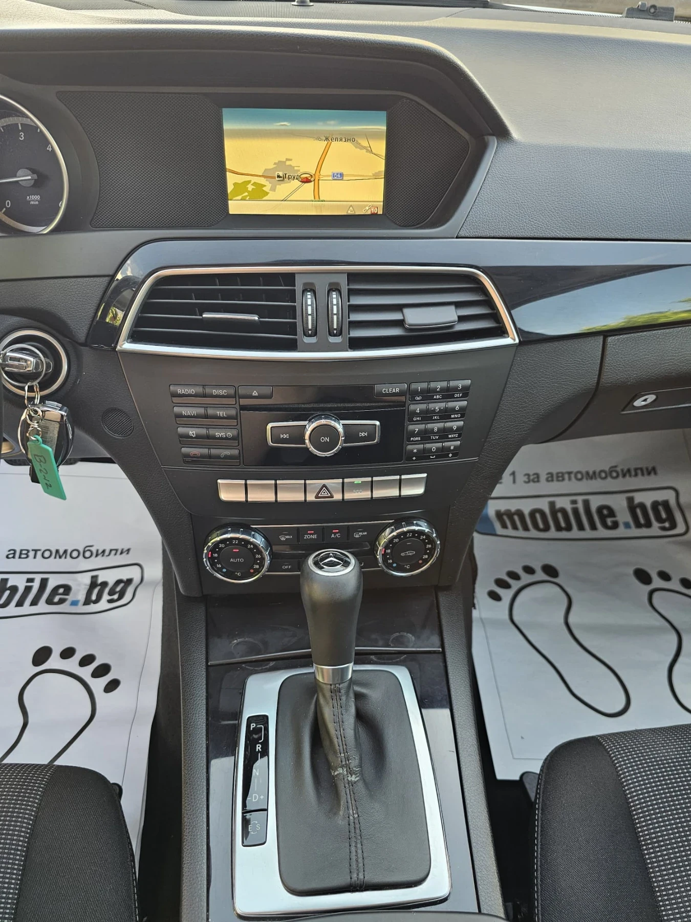 Mercedes-Benz C 200 2.2 CDI/136 кс./Blue efficiency/NAVI/XENON/AVTOMAT, снимка 12 - Автомобили и джипове - 54704300