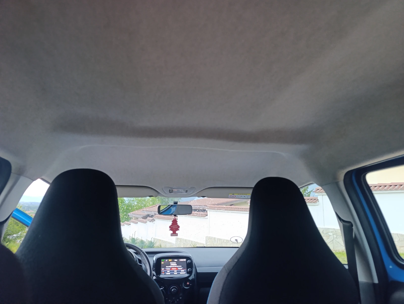 Toyota Aygo, снимка 10 - Автомобили и джипове - 54743321