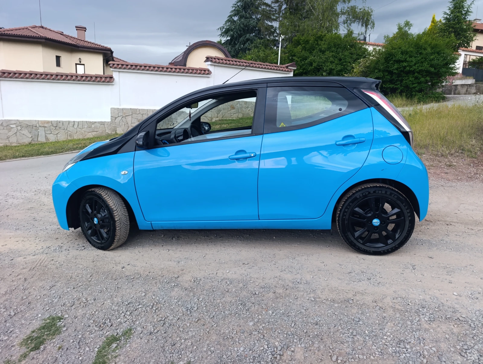 Toyota Aygo, снимка 4 - Автомобили и джипове - 54743321