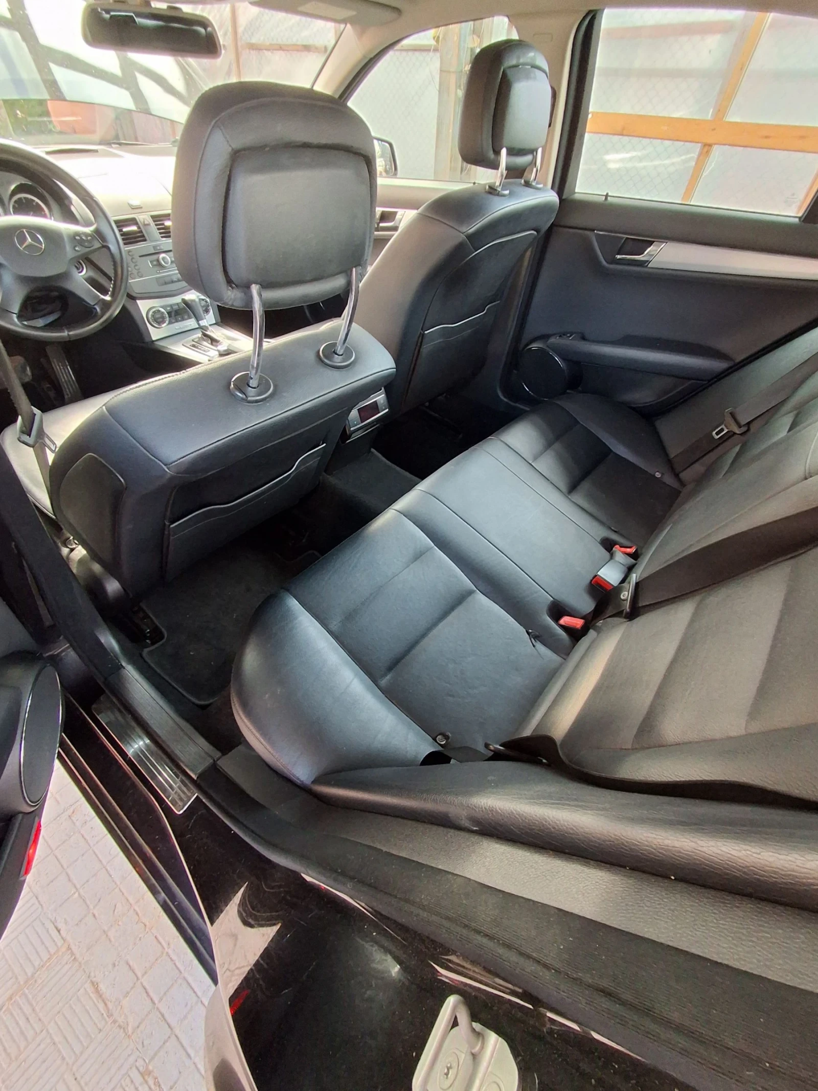 Mercedes-Benz C 220 2.2 CDI АВТОМАТ, снимка 16 - Автомобили и джипове - 55007828