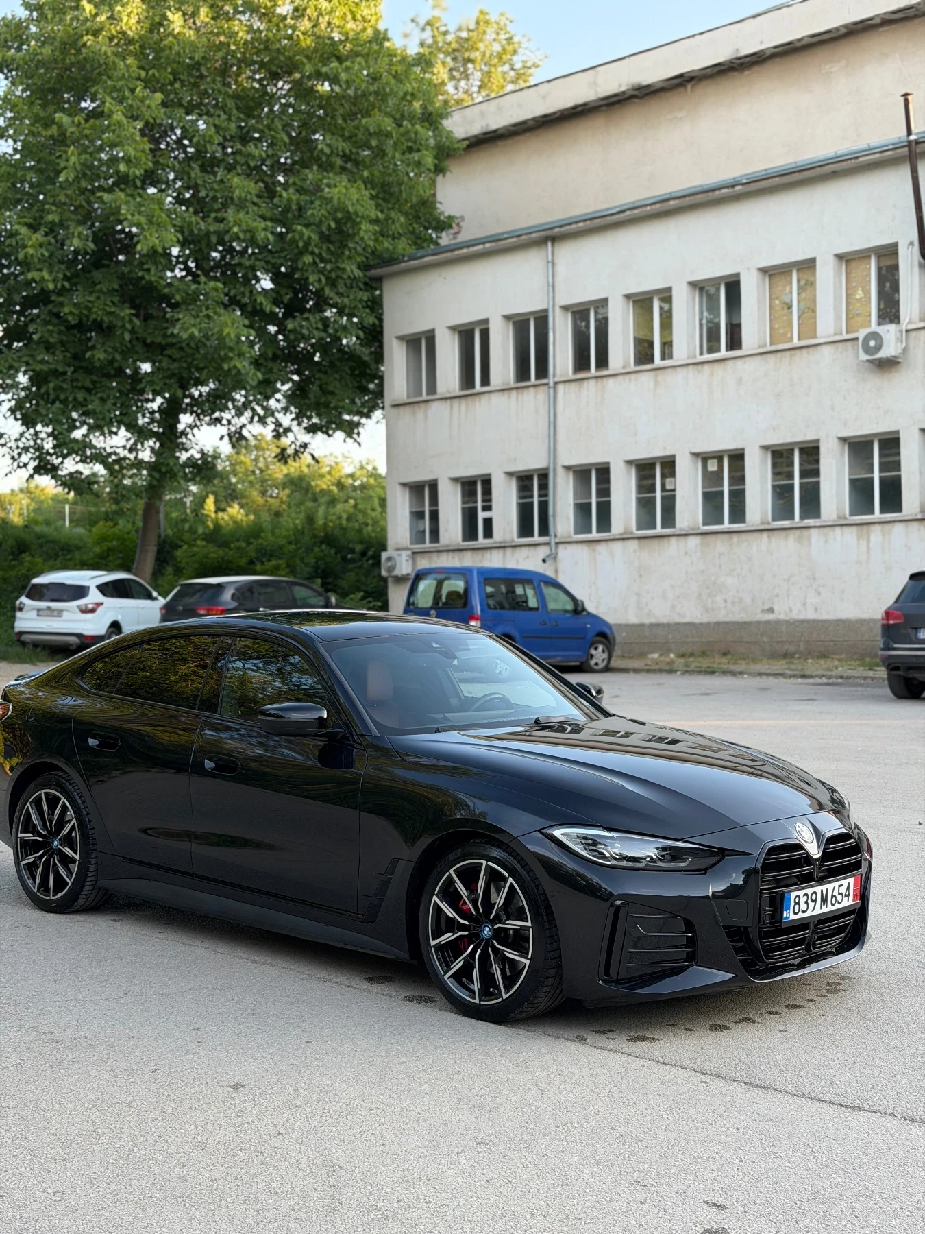 BMW i4 E40 eDrive, снимка 5 - Автомобили и джипове - 55038195