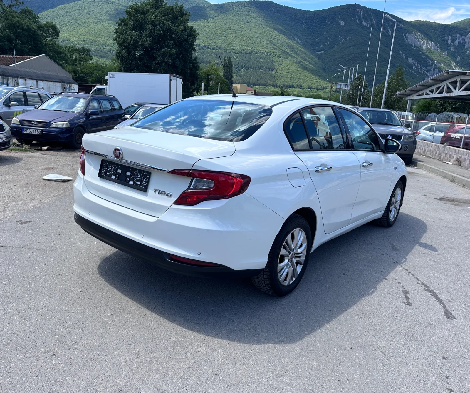 Fiat Tipo 1.6M-JET - РЕАЛНИ КИЛОМЕТРИ, снимка 5 - Автомобили и джипове - 55218159