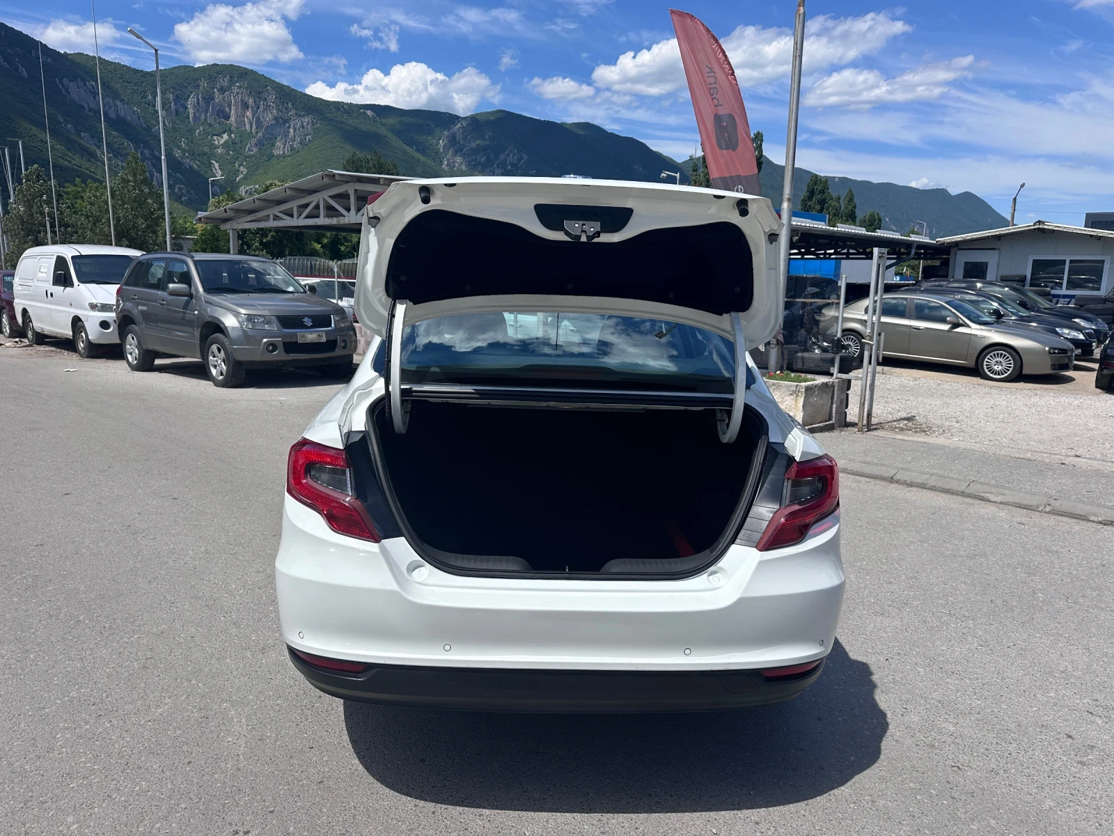 Fiat Tipo 1.6M-JET - РЕАЛНИ КИЛОМЕТРИ, снимка 17 - Автомобили и джипове - 55218159
