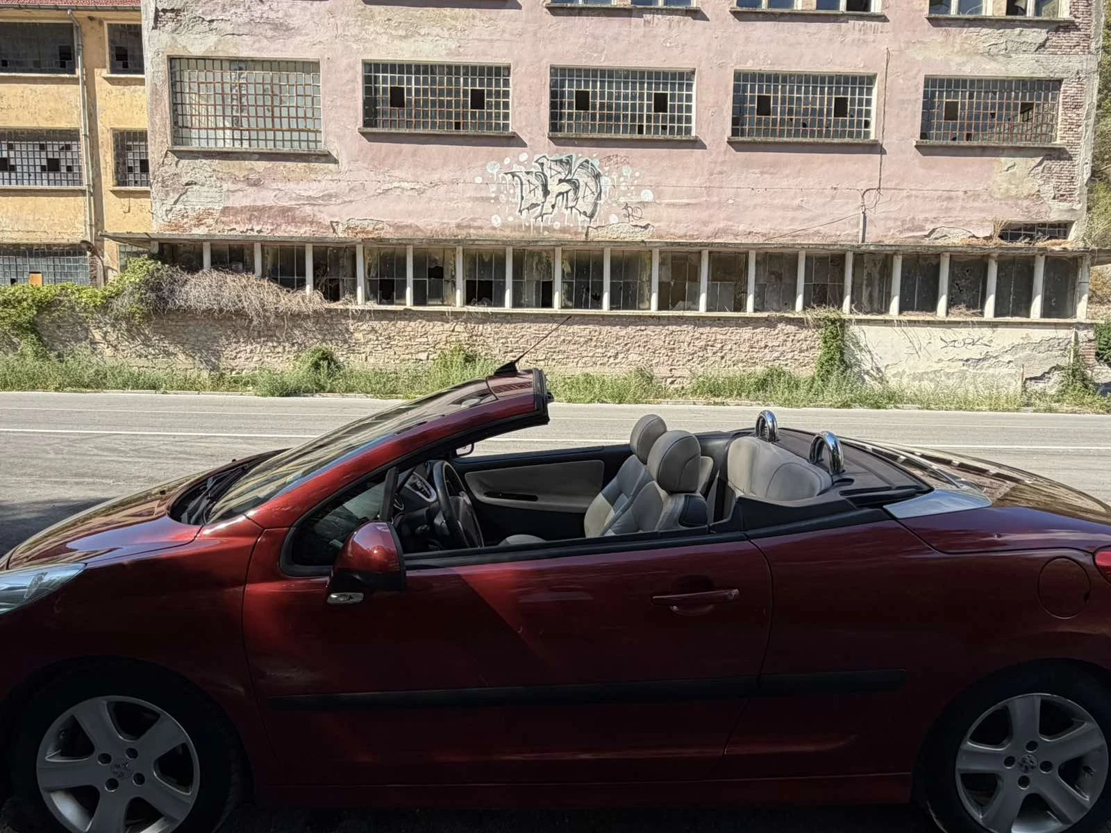 Peugeot 207 207cc, снимка 6 - Автомобили и джипове - 55847505