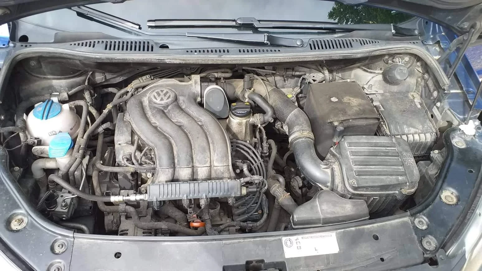 VW Caddy 2.0 ecofuel + LPG, снимка 10 - Автомобили и джипове - 55969205