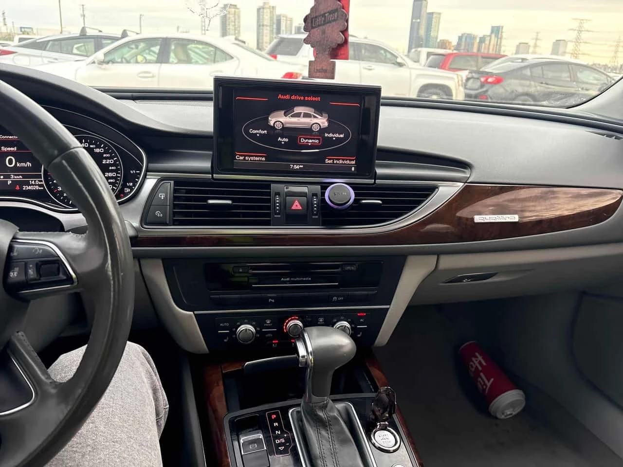 Audi A6 2.0T Premium / Клип на мотора / Carfax , снимка 9 - Автомобили и джипове - 56168822